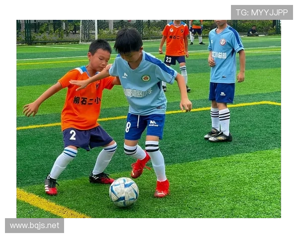 足球青训体系的发展与实践