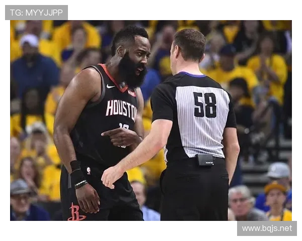 2018年火箭队的精彩照片回顾与阵容分析