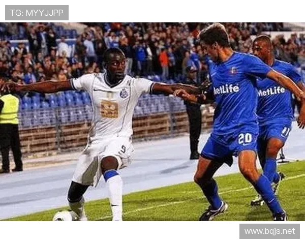 法甲战术趋势全面分析:高位逼抢与中场控制的博弈